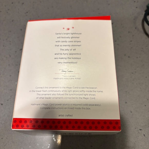 2013 Hallmark Keepsake Holiday Lighthouse flashing ornament - Picture 11 of 11